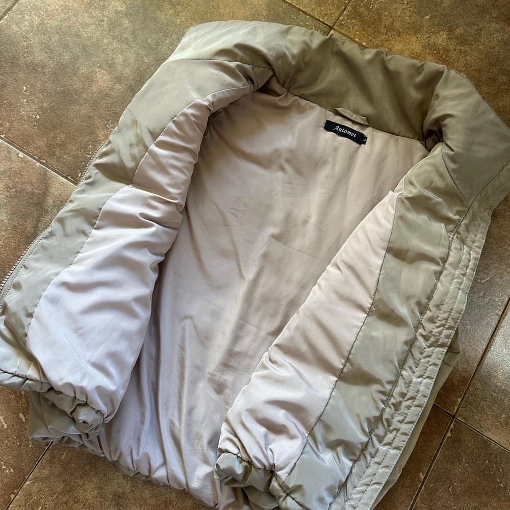 Bundle - Puffer Vests - Picture 10 of 12